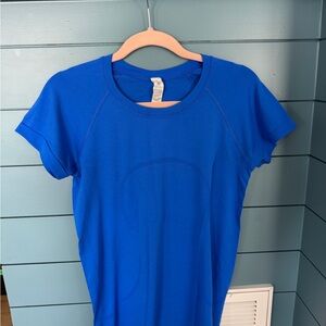 Lululemon swiftly tech short sleeve top